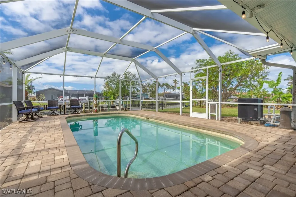 5344 Coral Avenue Cape Coral FL 33904