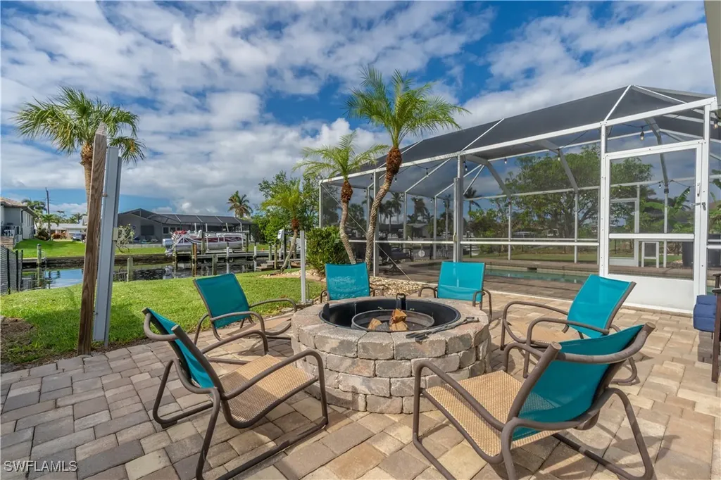 5344 Coral Avenue Cape Coral FL 33904