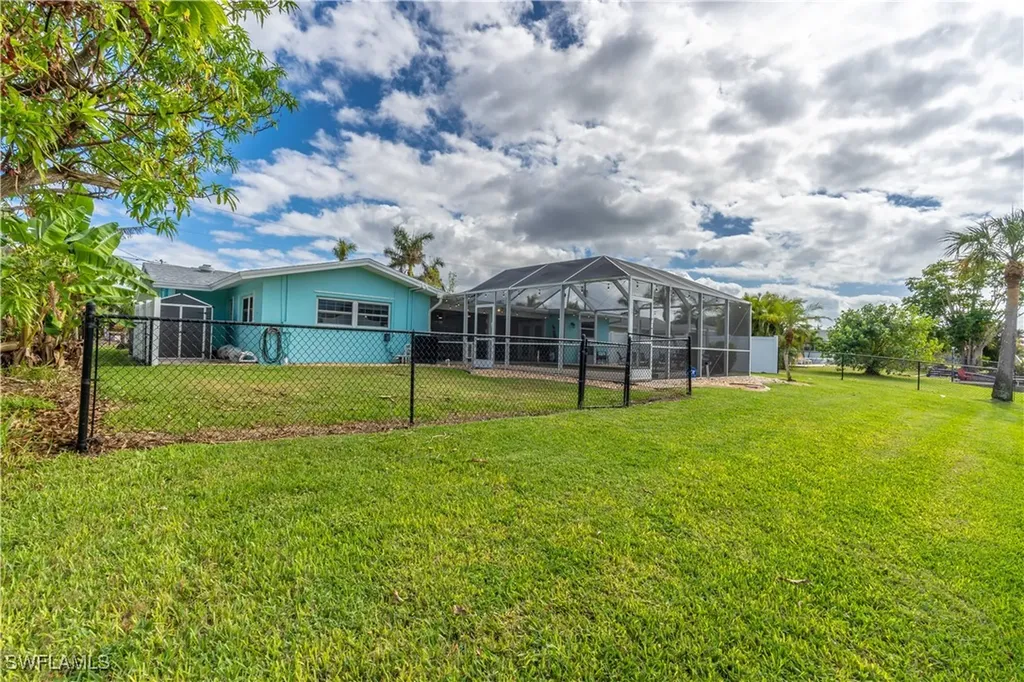 5344 Coral Avenue Cape Coral FL 33904