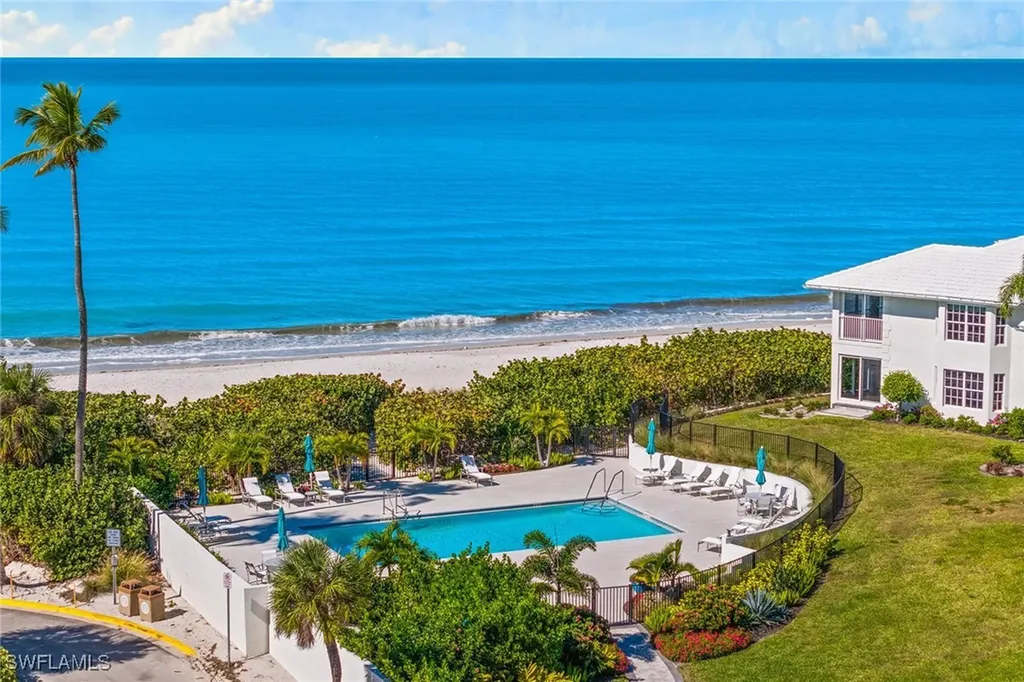 2701 Gulf Shore Boulevard N Naples FL 34103