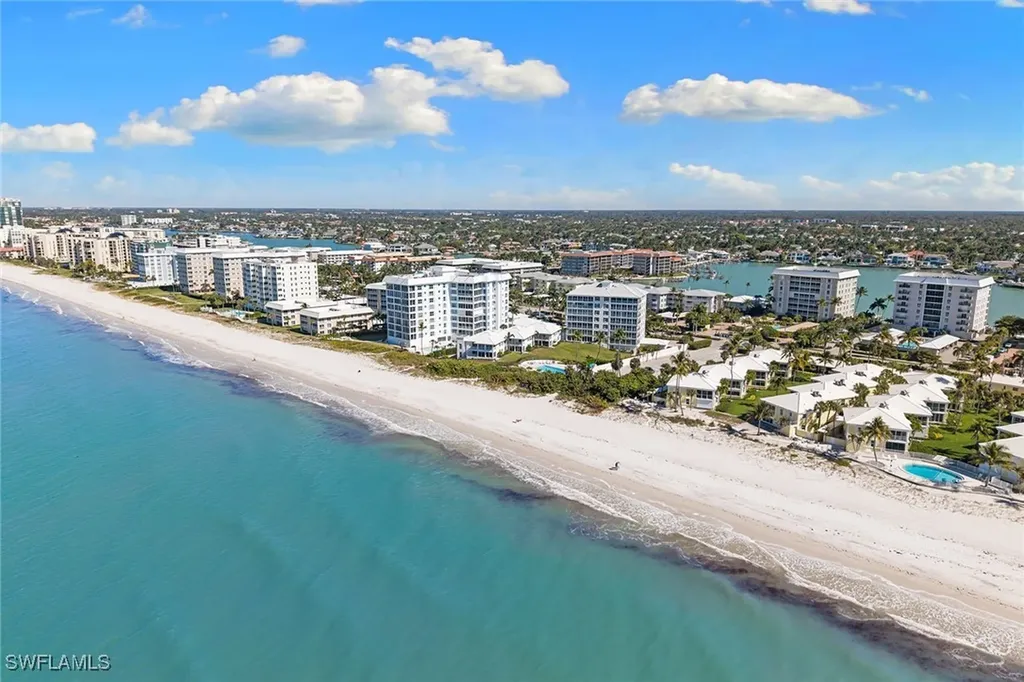 2701 Gulf Shore Boulevard N Naples FL 34103