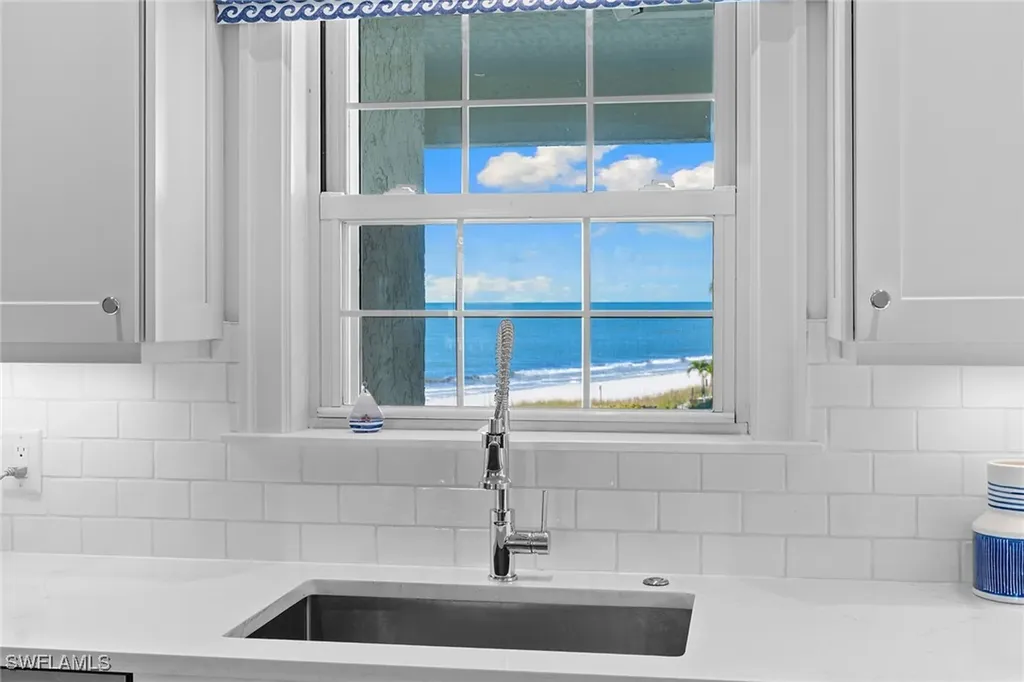 2701 Gulf Shore Boulevard N Naples FL 34103