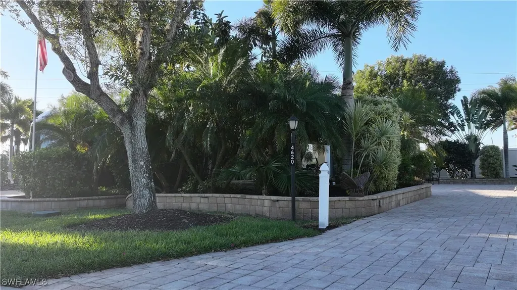 4620 Southern Breeze Drive Naples FL 34114