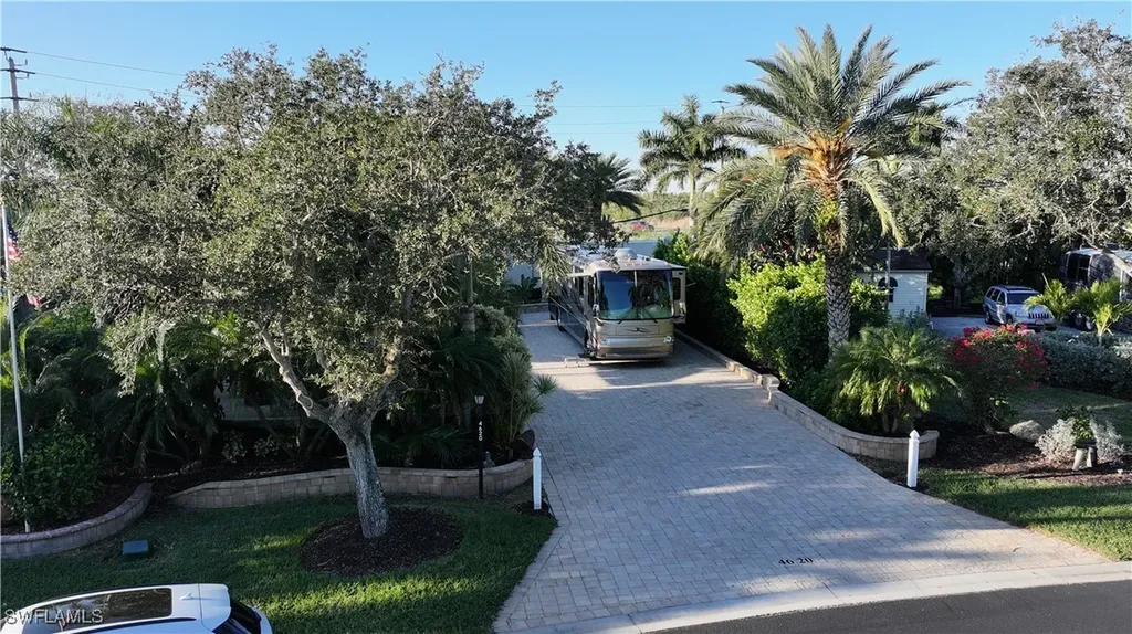 4620 Southern Breeze Drive Naples FL 34114