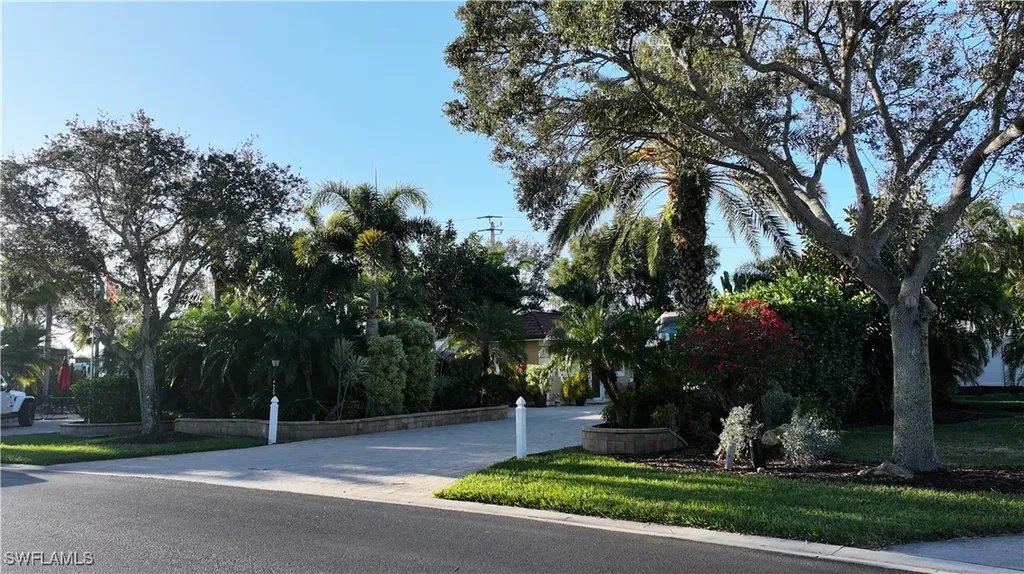 4620 Southern Breeze Drive Naples FL 34114