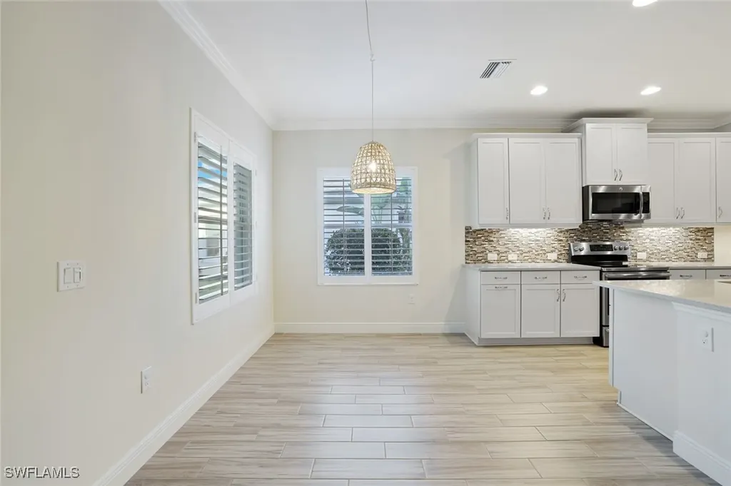 3529 Canopy Circle Naples FL 34120