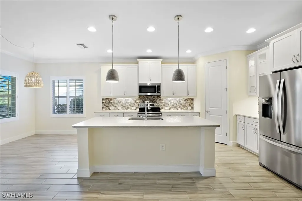 3529 Canopy Circle Naples FL 34120