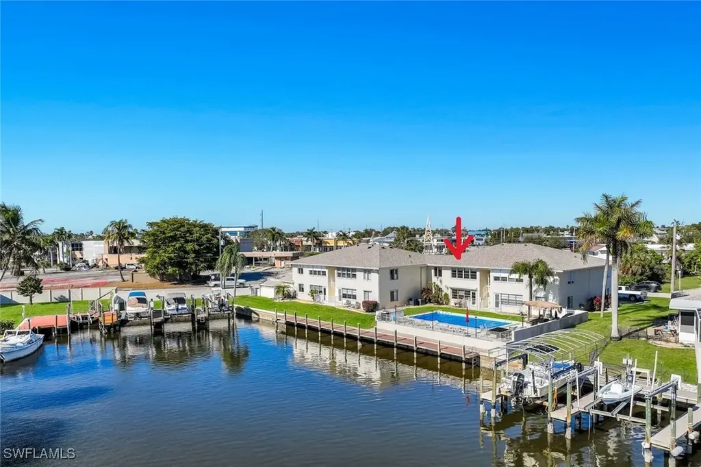 1706 Bikini Court Cape Coral FL 33904