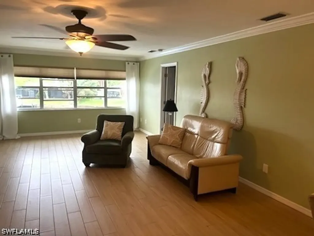 1706 Bikini Court Cape Coral FL 33904