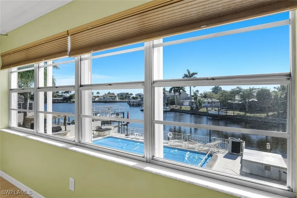 1706 Bikini Court Cape Coral FL 33904