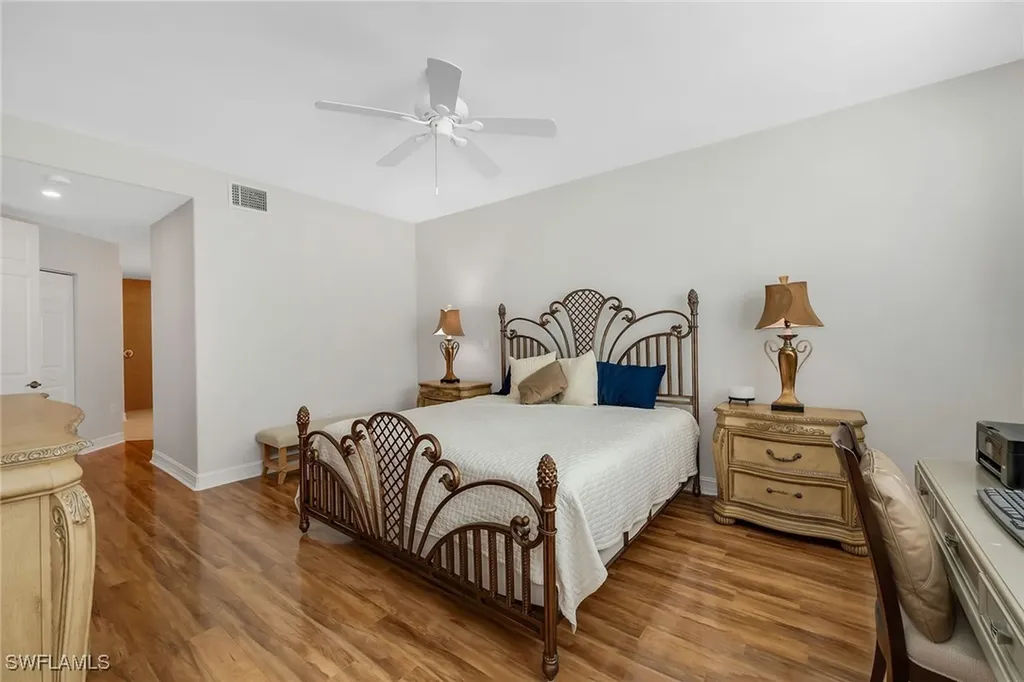1285 Rialto Way Naples FL 34114