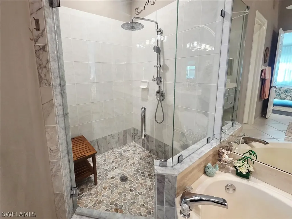 6775 Huntington Lakes Circle Naples FL 34119