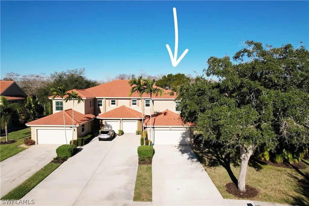 6775 Huntington Lakes Circle Naples FL 34119