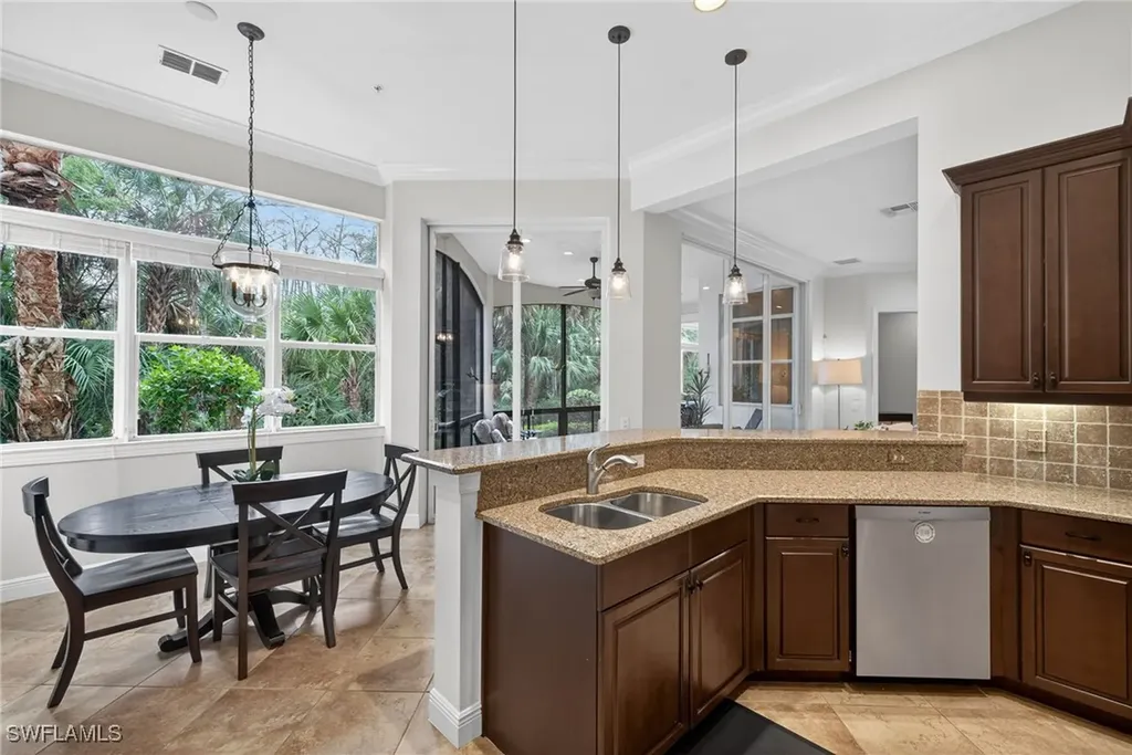 28540 Calabria Court Naples FL 34110