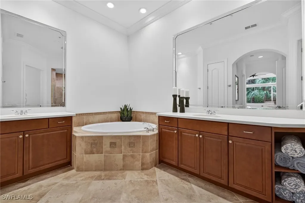 28540 Calabria Court Naples FL 34110