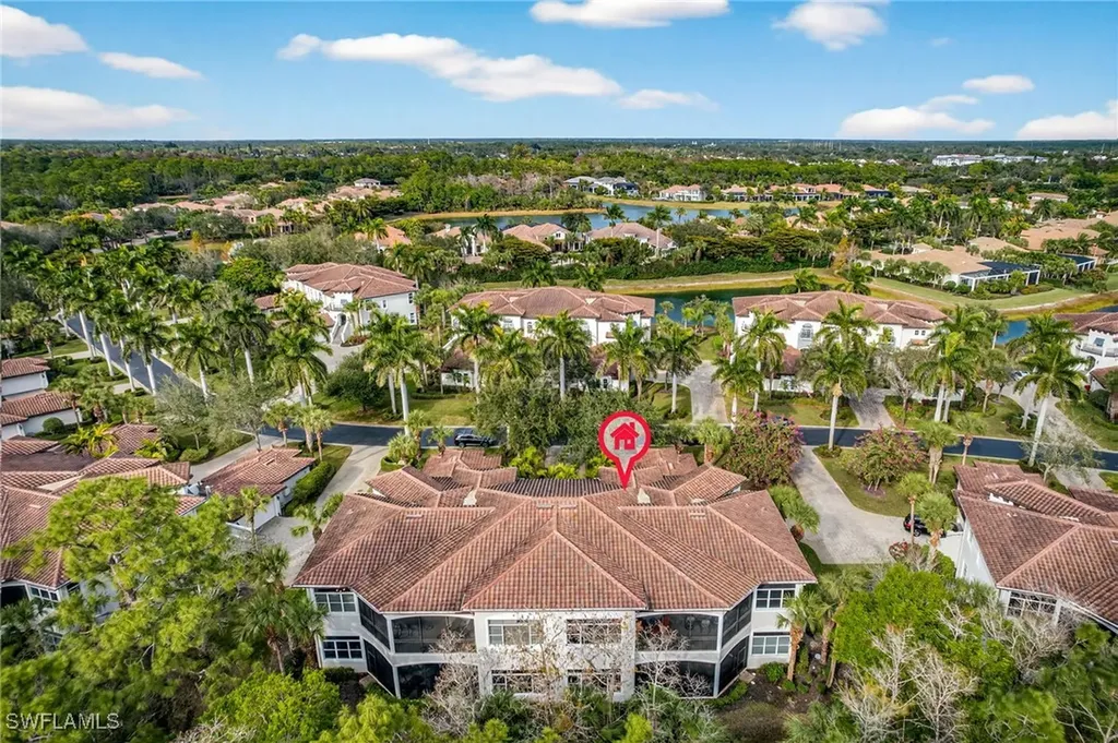 28540 Calabria Court Naples FL 34110