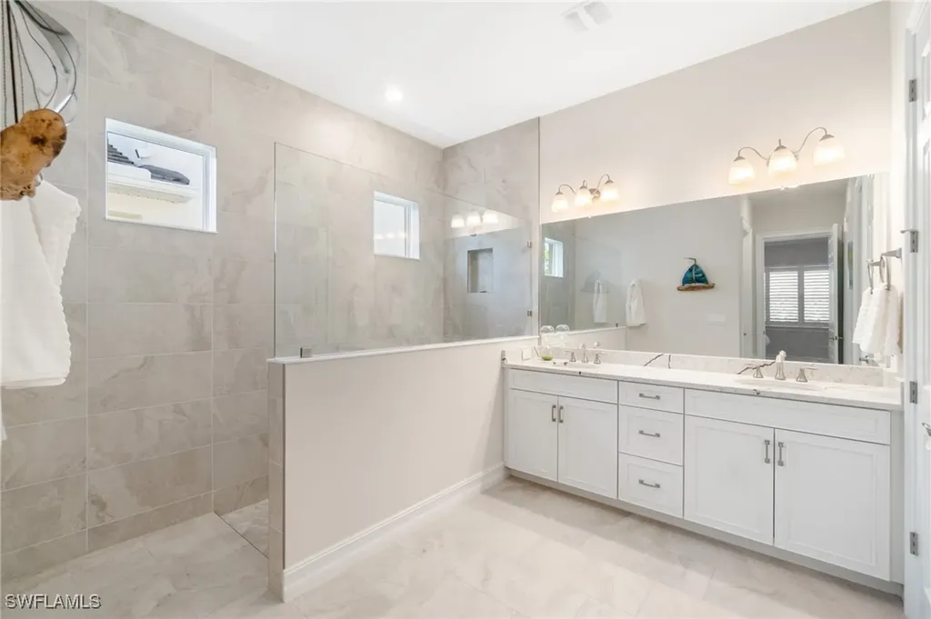 28113 Captiva Shell Loop Bonita Springs FL 34135