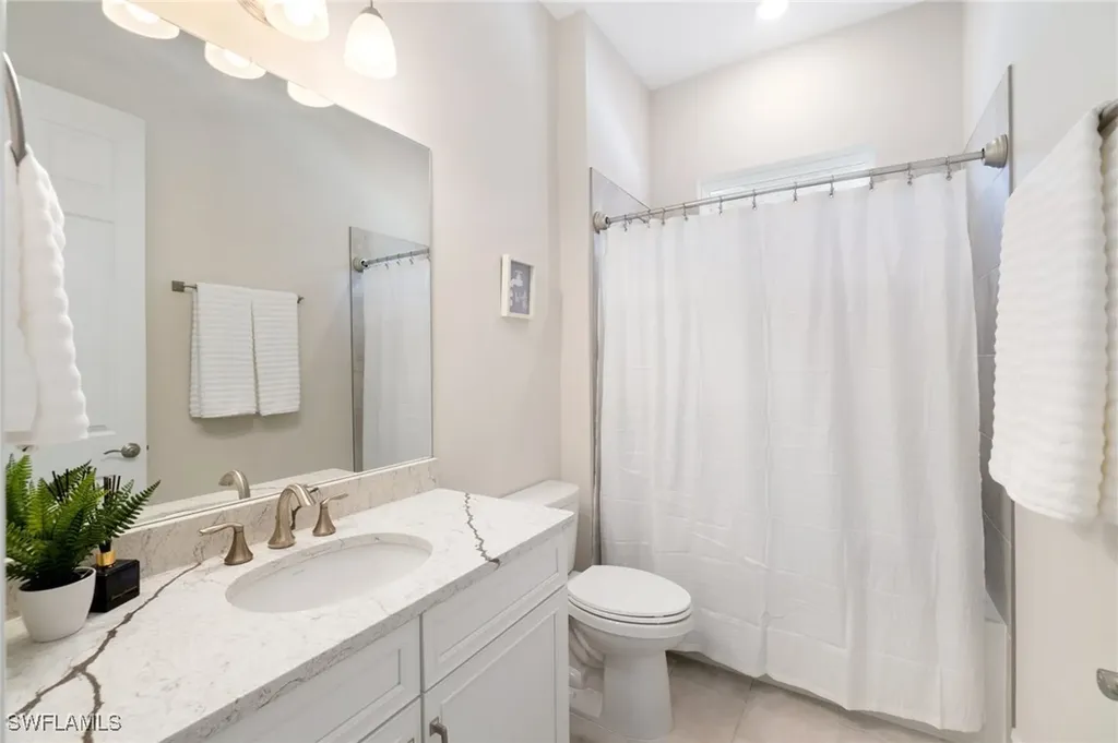 28113 Captiva Shell Loop Bonita Springs FL 34135