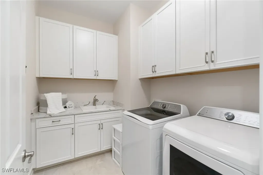 28113 Captiva Shell Loop Bonita Springs FL 34135