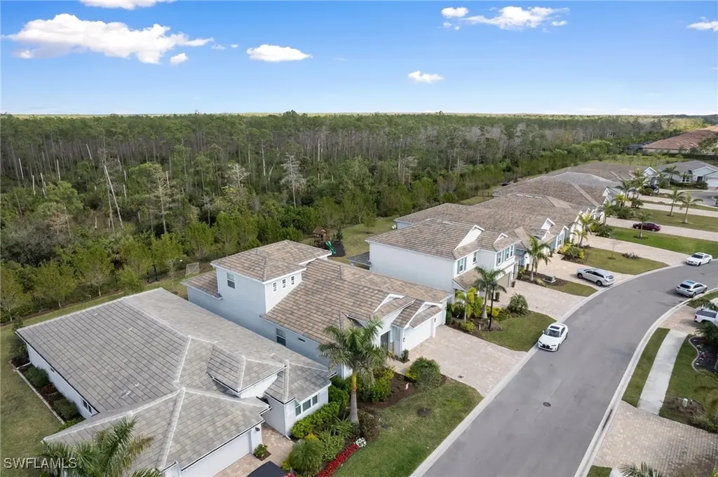 28113 Captiva Shell Loop Bonita Springs FL 34135