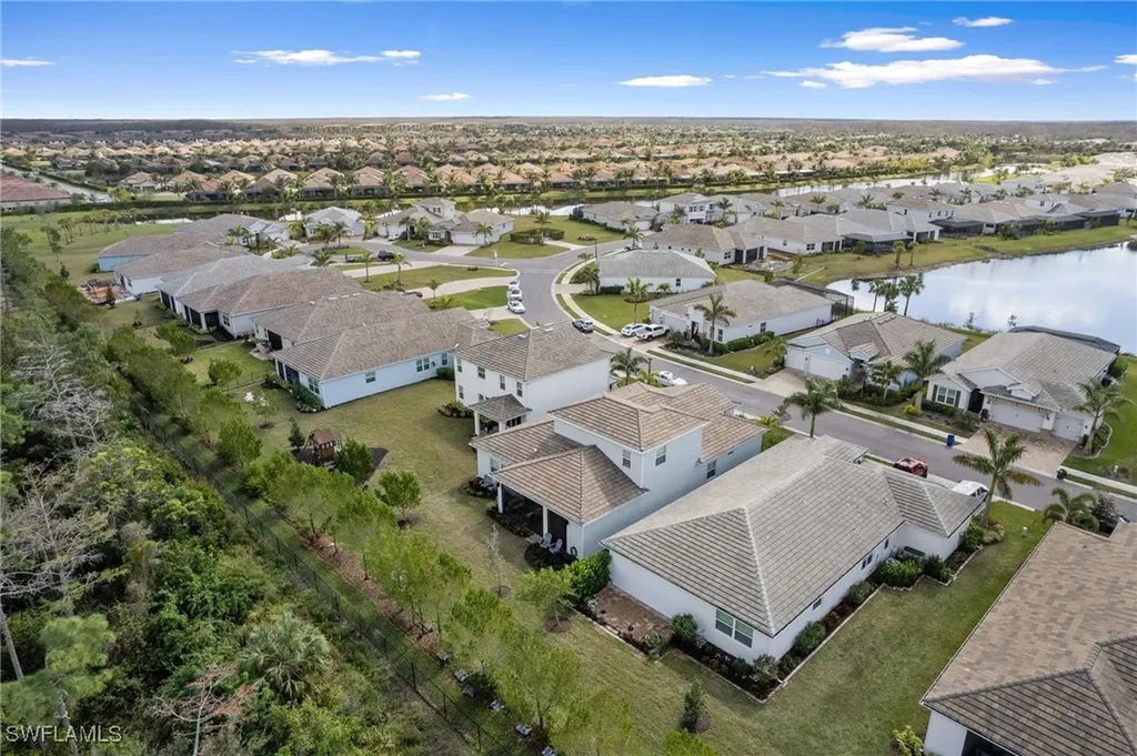 28113 Captiva Shell Loop Bonita Springs FL 34135