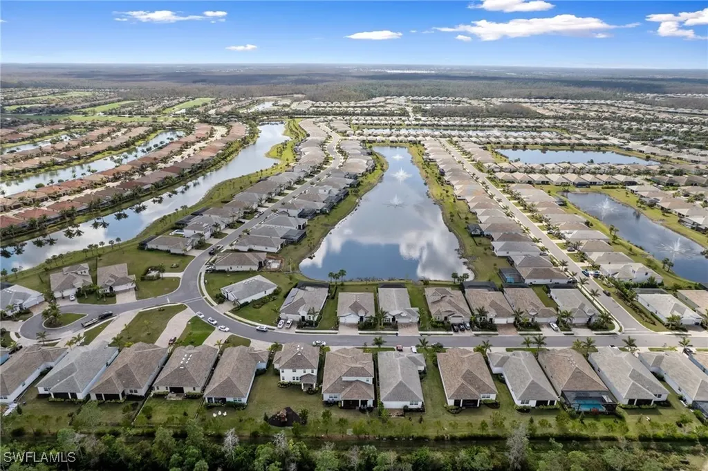 28113 Captiva Shell Loop Bonita Springs FL 34135
