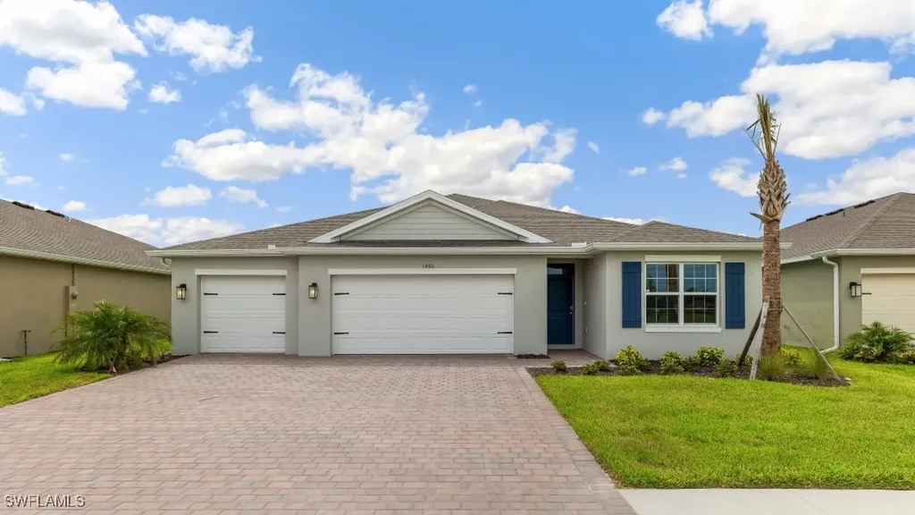 1219 NE 5th Place Cape Coral FL 33909