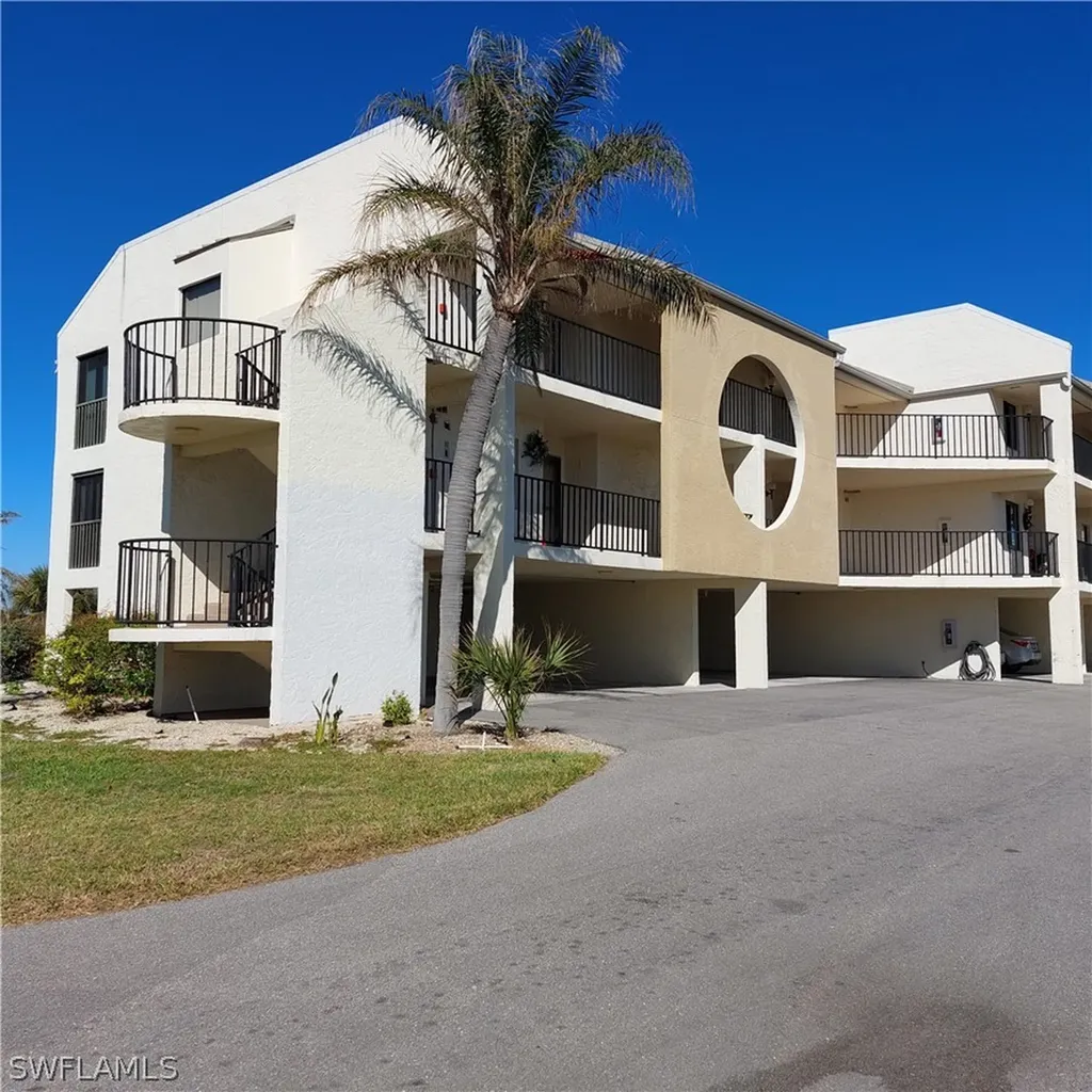 21420 Bay Village Drive Fort Myers Beach FL 33931