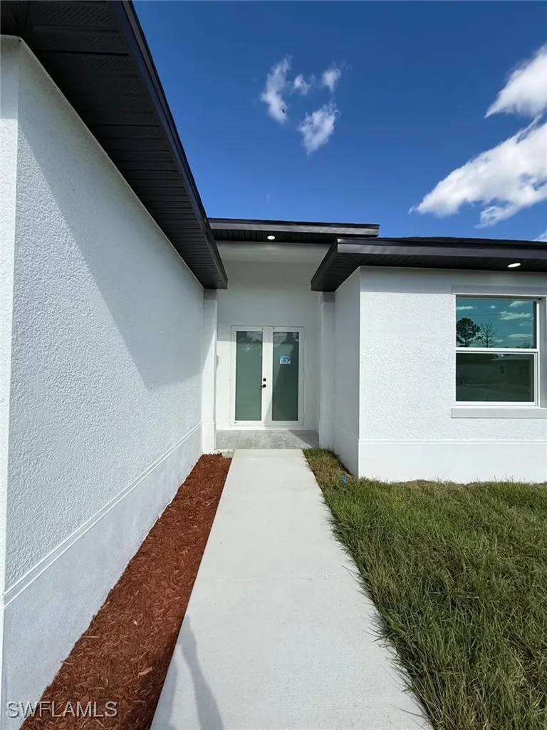 1121 Florence Street E Lehigh Acres FL 33974