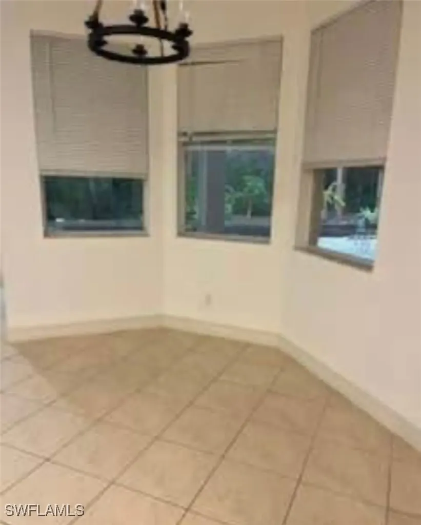 2841 12th Avenue NE Naples FL 34120