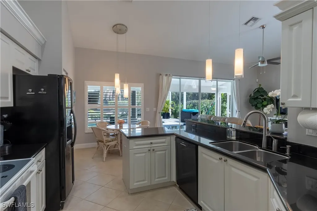 700 Lambton Lane Naples FL 34104