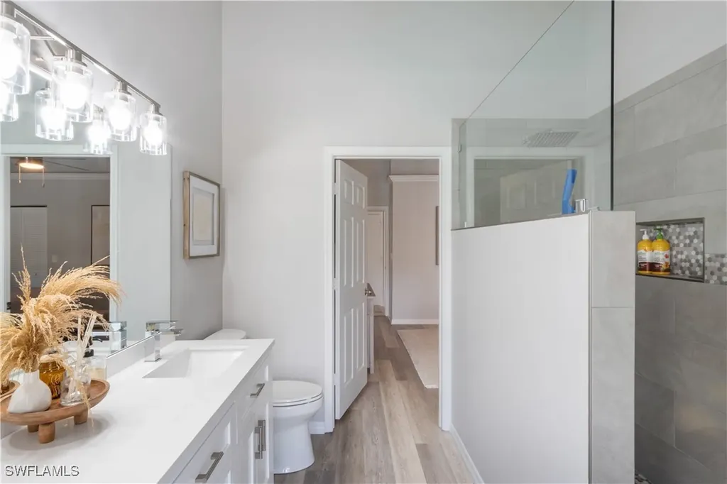 700 Lambton Lane Naples FL 34104