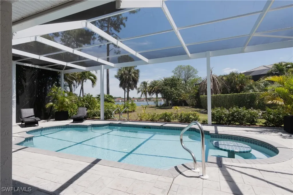 700 Lambton Lane Naples FL 34104