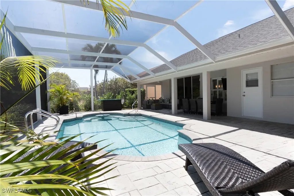 700 Lambton Lane Naples FL 34104
