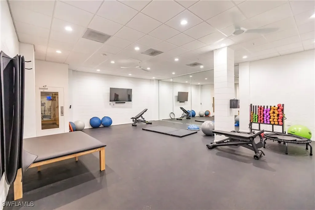 3115 Gulf Shore Boulevard N Naples FL 34103