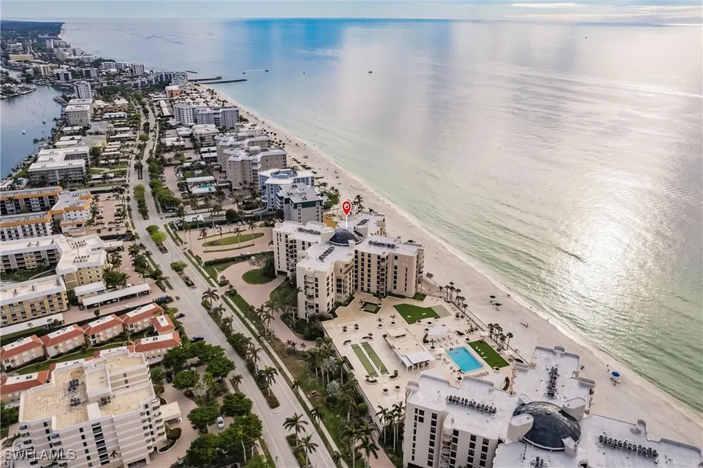 3115 Gulf Shore Boulevard N Naples FL 34103