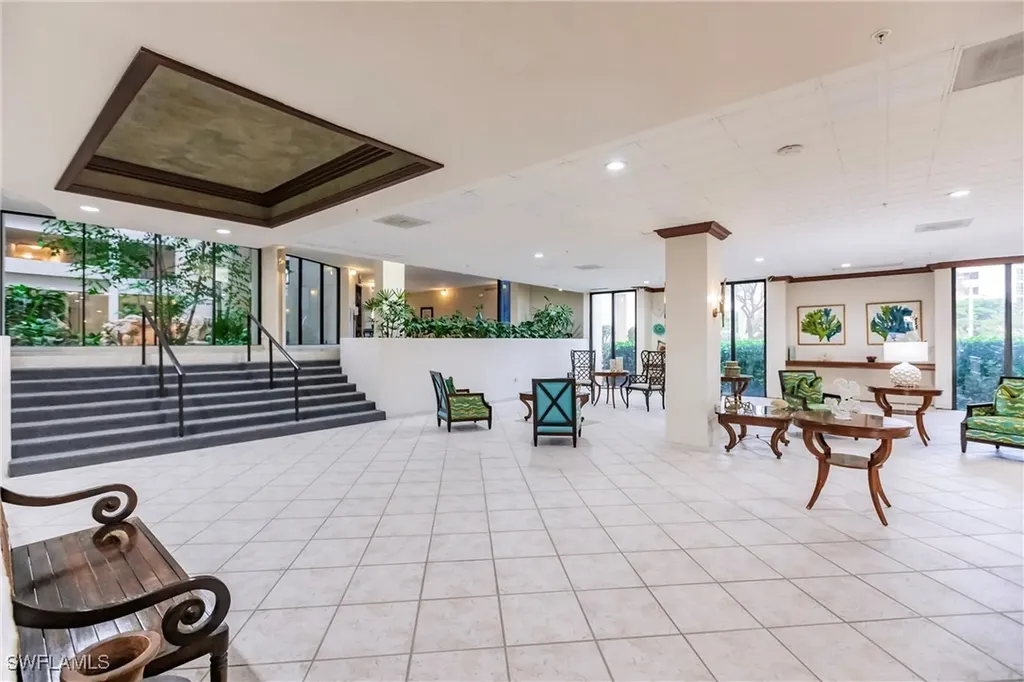 3115 Gulf Shore Boulevard N Naples FL 34103