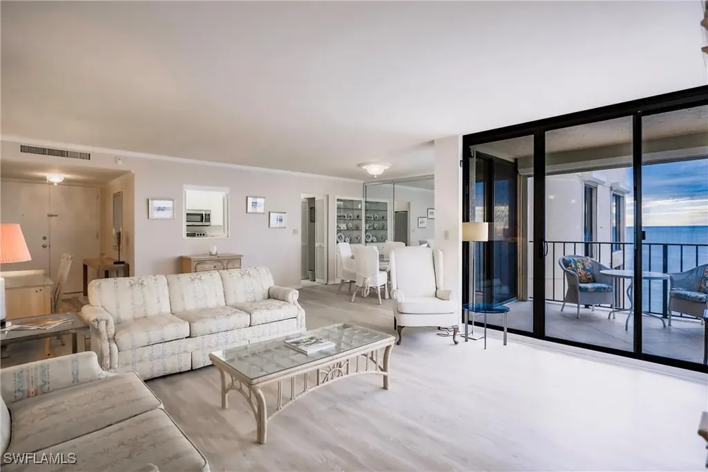 3115 Gulf Shore Boulevard N Naples FL 34103