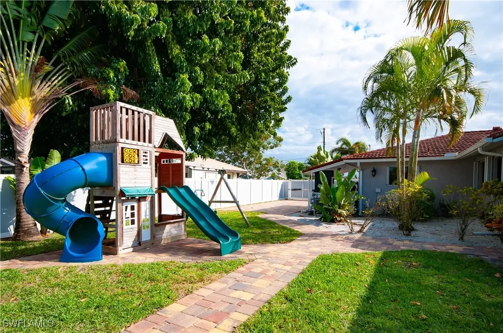 13308 Island Road Fort Myers FL 33905