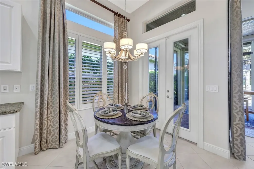 9008 Cherry Oaks Trail Naples FL 34114