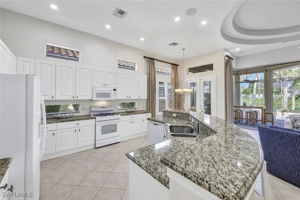 9008 Cherry Oaks Trail Naples FL 34114