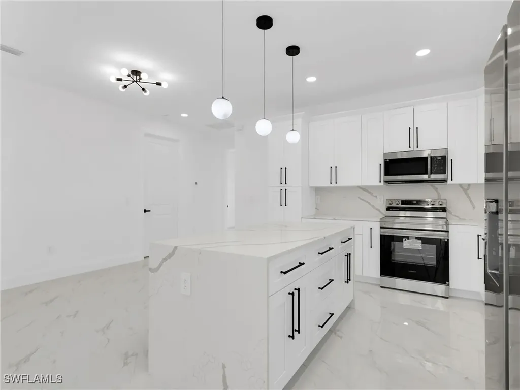 1119 Earhart Street E Lehigh Acres FL 33974