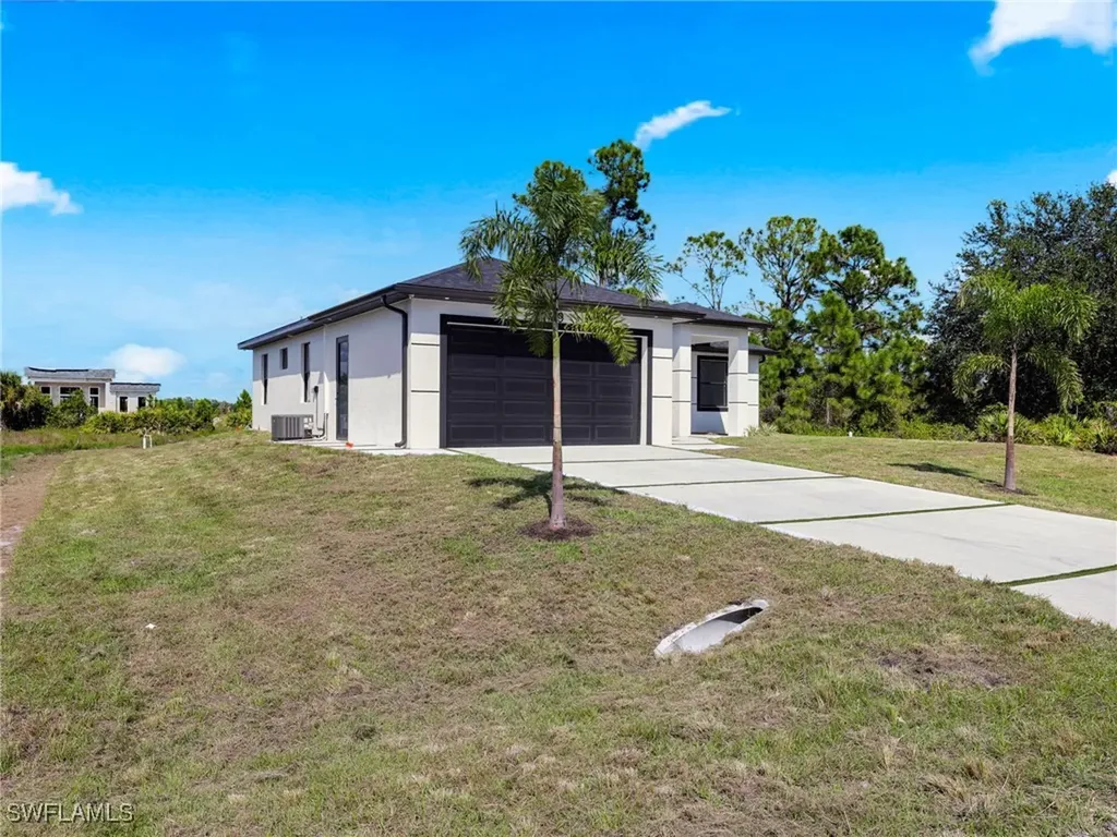 1119 Earhart Street E Lehigh Acres FL 33974