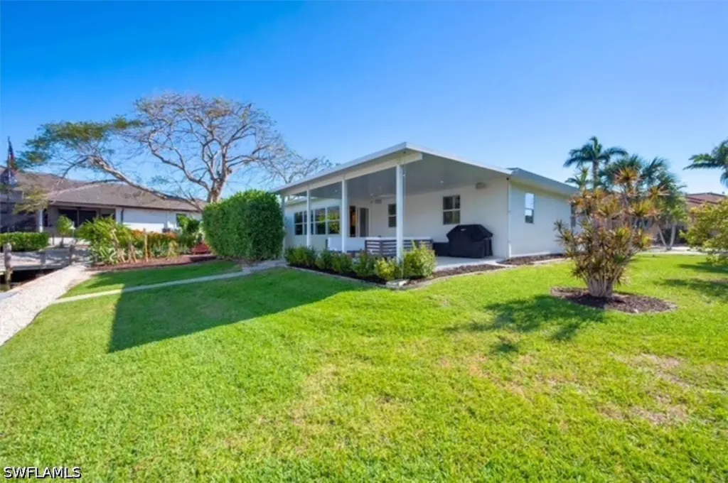 467 Balsam Court Marco Island FL 34145