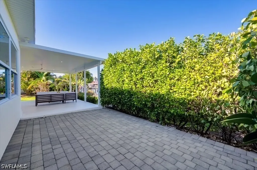467 Balsam Court Marco Island FL 34145