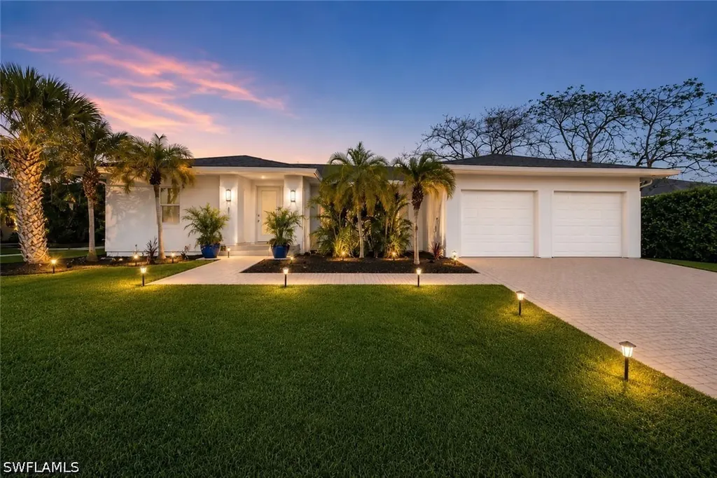467 Balsam Court Marco Island FL 34145