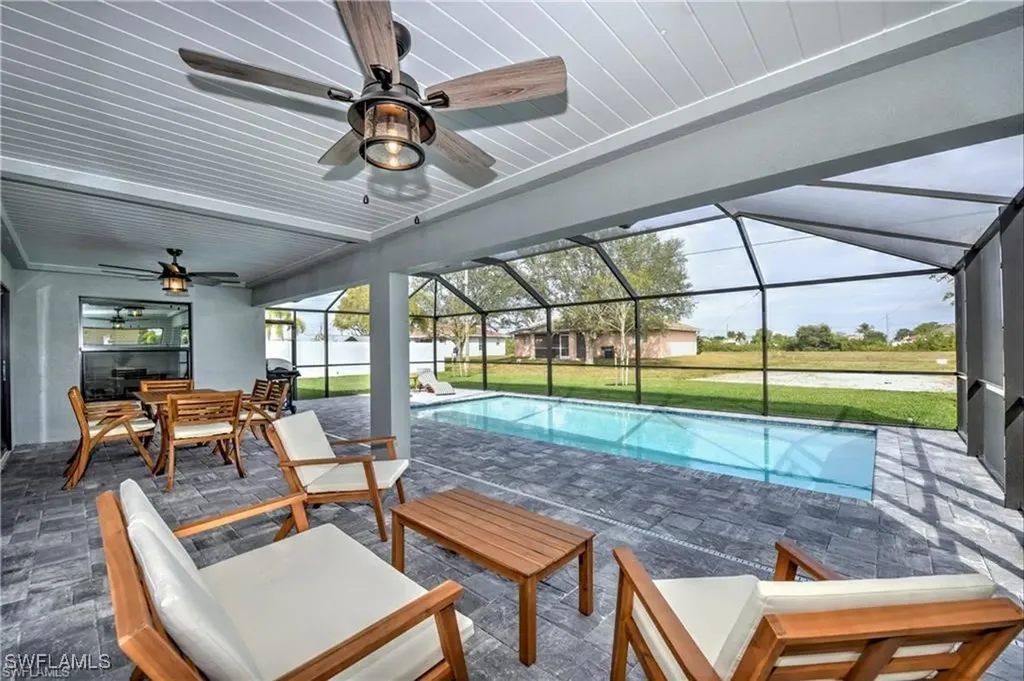 1137 SW 2nd Street Cape Coral FL 33991