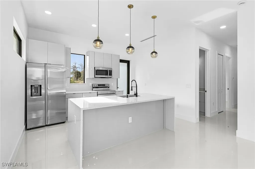 918 Anaconda Avenue S Lehigh Acres FL 33974