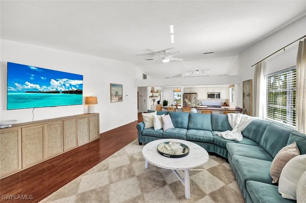 1285 Grand Canal Drive Naples FL 34110