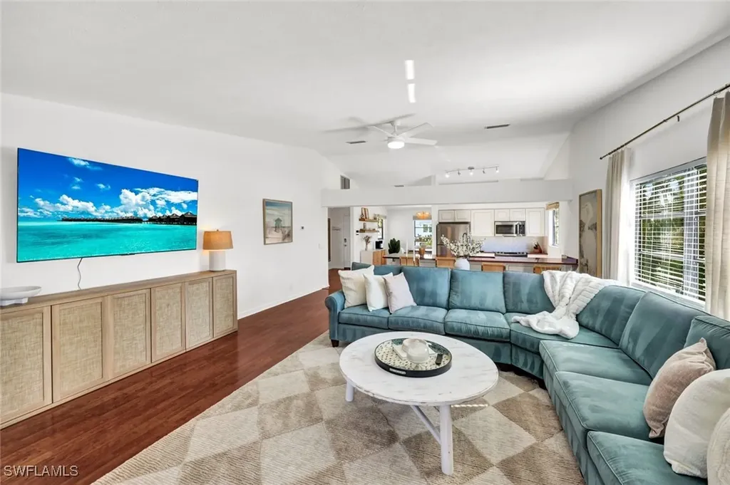 1285 Grand Canal Drive Naples FL 34110